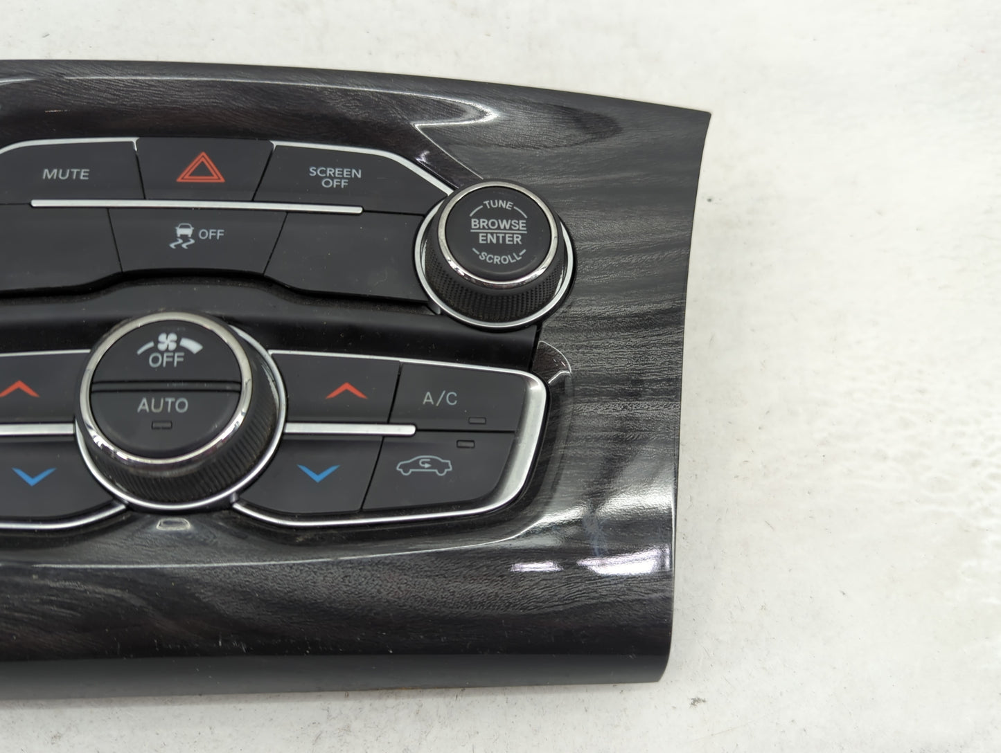 2017-2022 Chrysler 300 Climate Control Module Temperature AC/Heater Replacement P/N:P68293628AD 82880225 Fits OEM Used Auto 