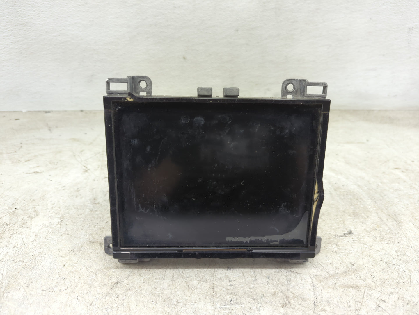 2019 Chrysler 300 Information Display Screen - Oemusedautoparts1.com