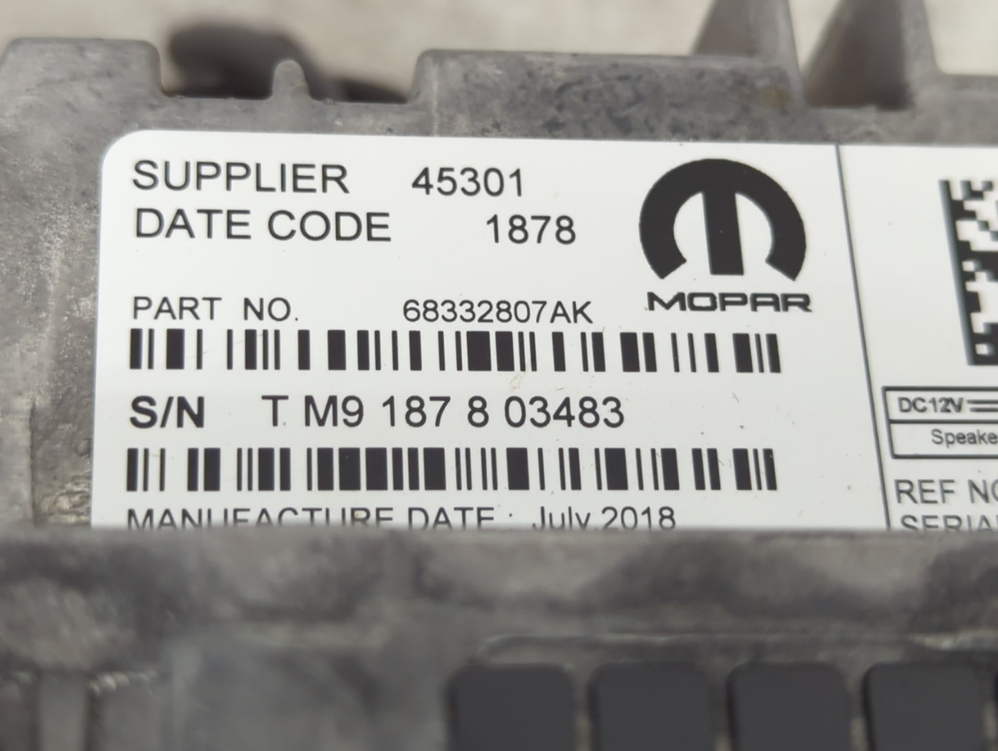 2019 Chrysler 300 Information Display Screen - Oemusedautoparts1.com