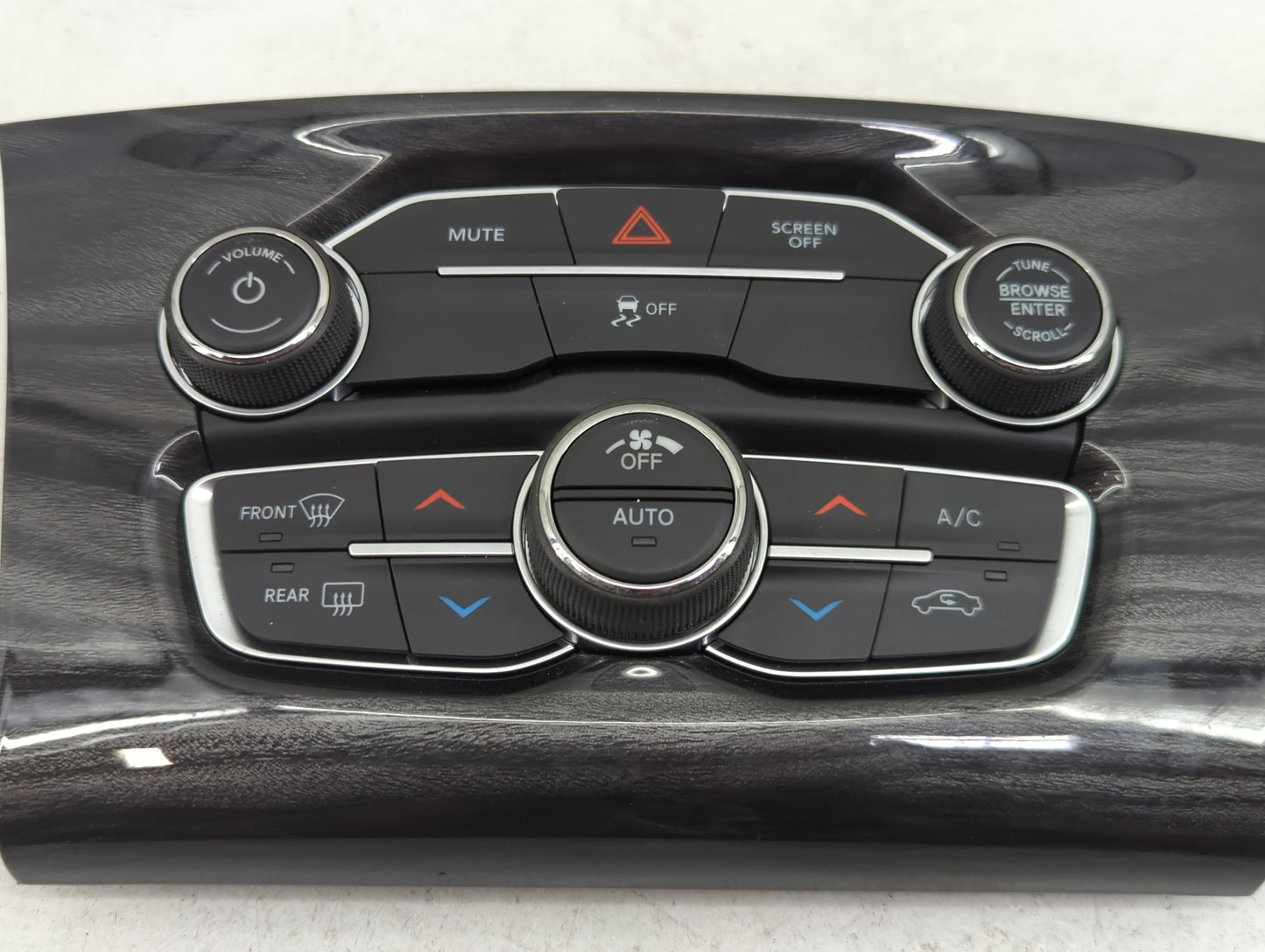 2017-2022 Chrysler 300 Climate Control Module Temperature AC/Heater Replacement P/N:P68293628AD 73550093 Fits OEM Used Auto 