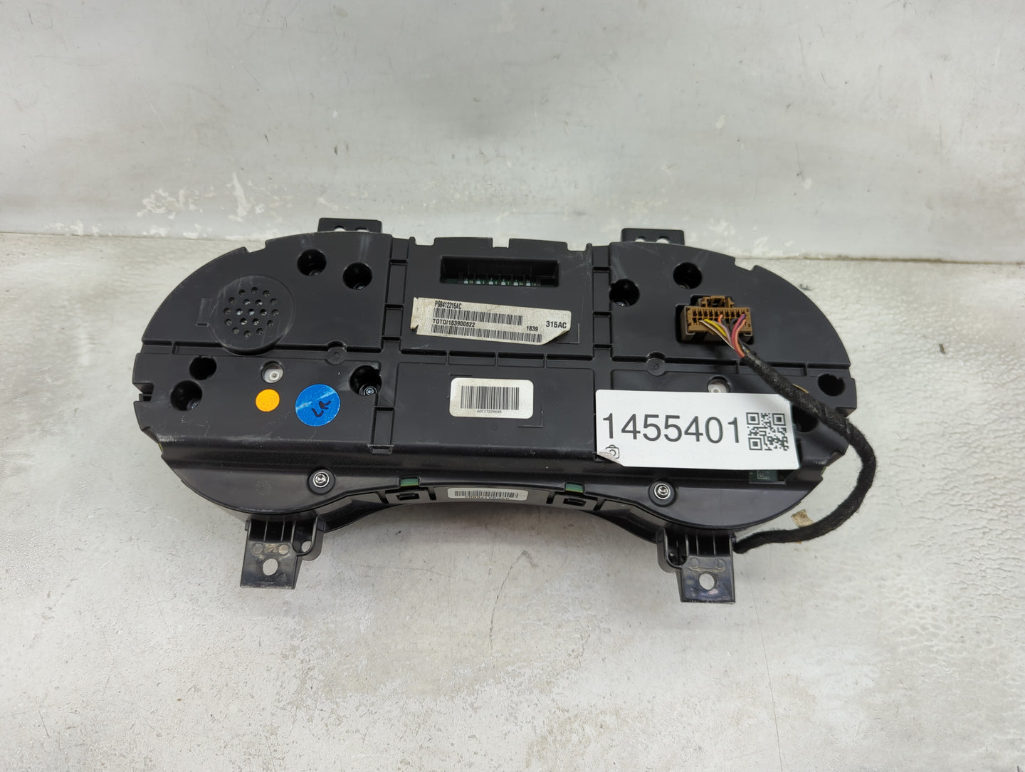 2019 Chrysler 300 Instrument Cluster Speedometer Gauges P/N:P68412315AC Miles: Fits OEM Used Auto Parts - Oemusedautoparts1.