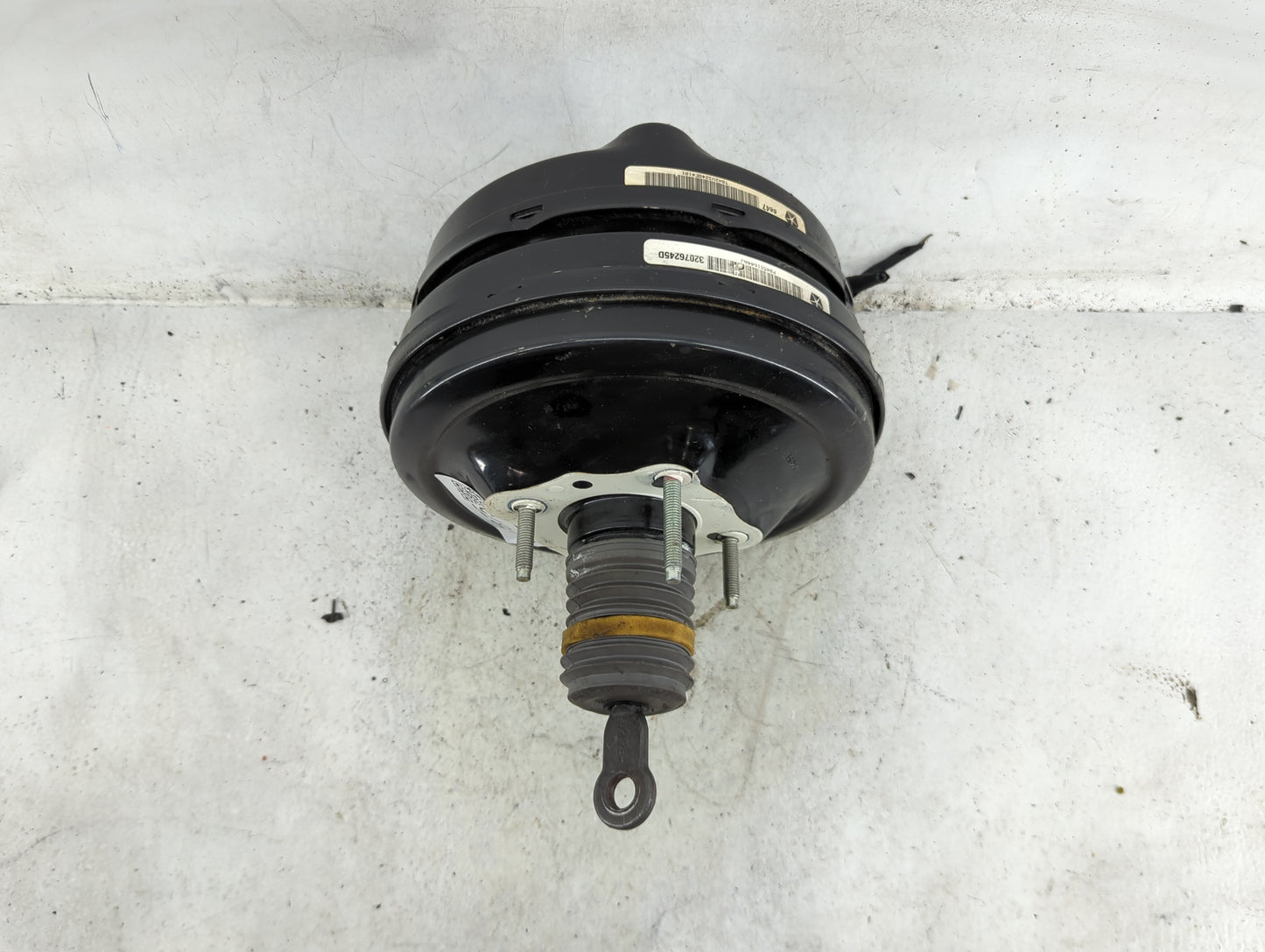 2011-2022 Chrysler 300 Power Brake Booster Oem 1490375 - Oemusedautoparts1.com