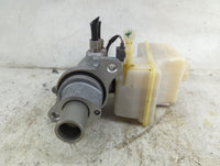 2009-2022 Chrysler 300 Brake Master Cylinder 1490497 - Oemusedautoparts1.com