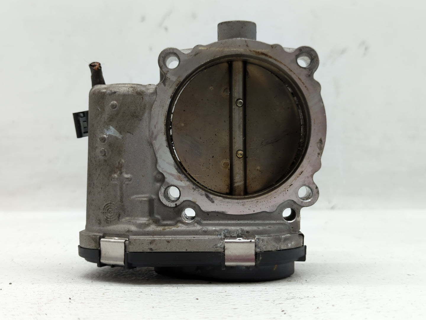 2011-2022 Chrysler 300 Throttle Body P/N:05184349AE 05184349AC Fits OEM Used Auto Parts - Oemusedautoparts1.com