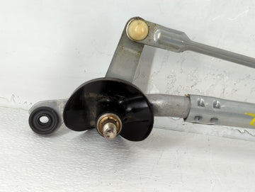 2019 Chrysler 300 WIPER TRANSMISSION
