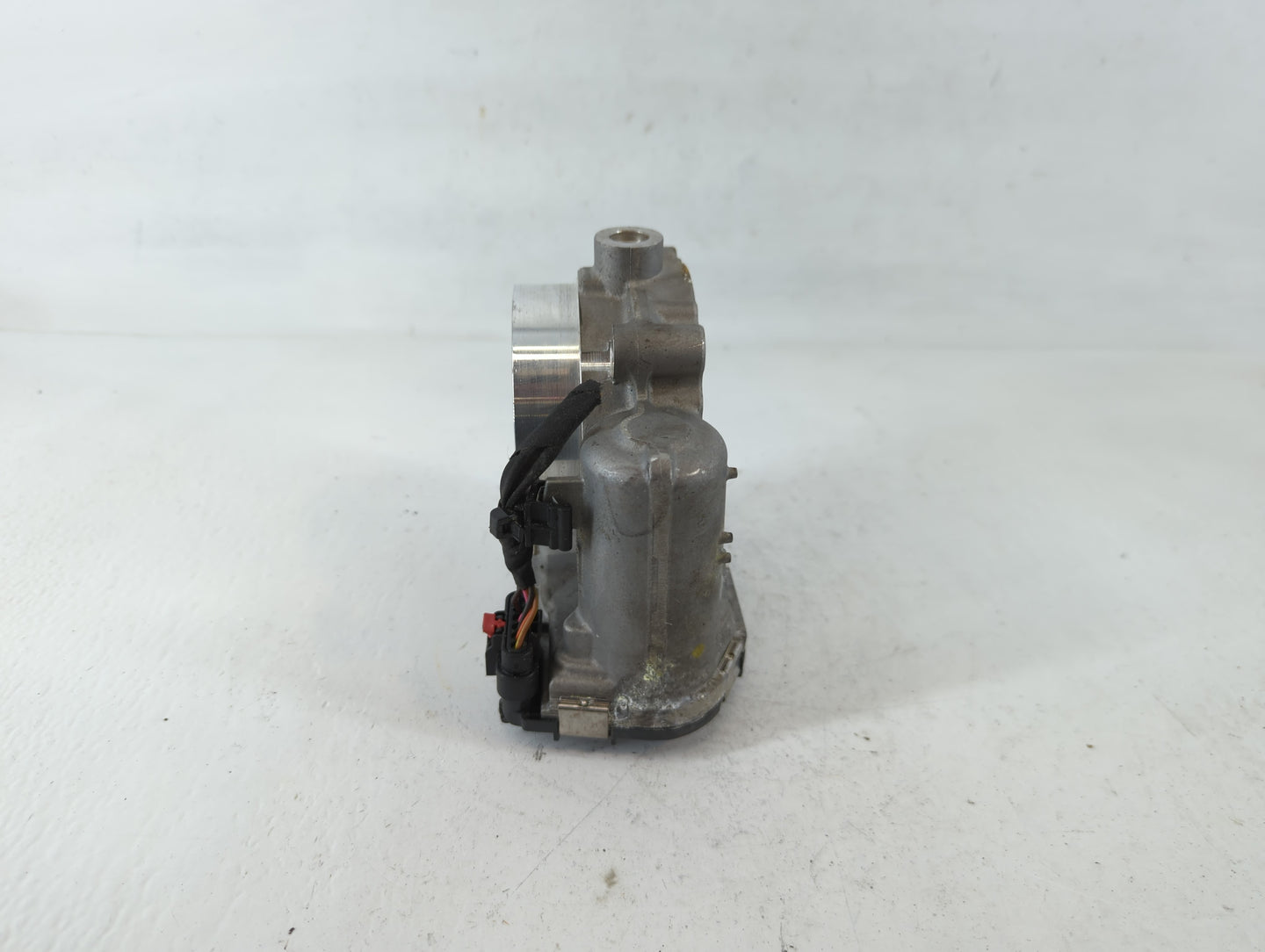 2011-2022 Chrysler 300 Throttle Body P/N:0 280 750 770 05184349AE Fits OEM Used Auto Parts - Oemusedautoparts1.com