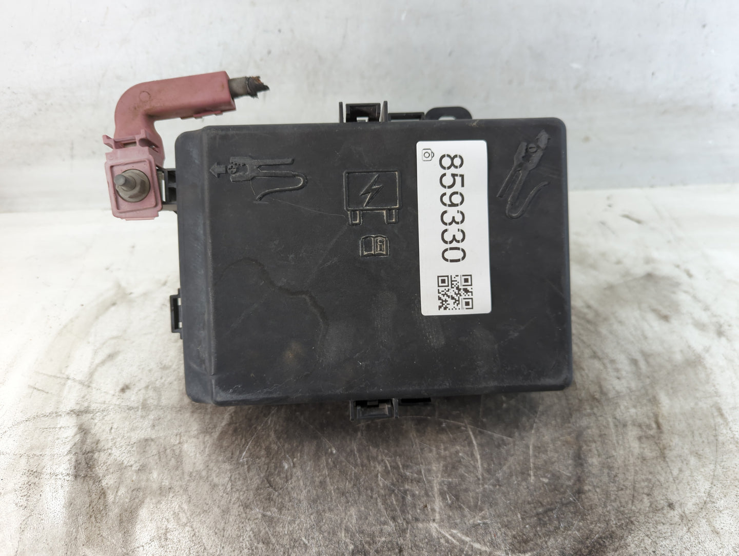 2011-2022 Chrysler 300 Radiator Coolant Overflow Expansion Tank Bottle 859330 - Oemusedautoparts1.com
