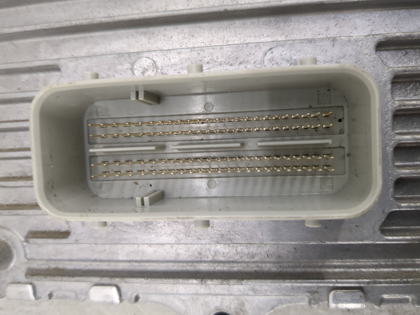 2019 Chrysler Chr300 PCM Engine Control Computer ECU ECM PCU OEM P/N:P68330904AA T00EP1359HBRF8, A2C7576940000 Fits Fits 201