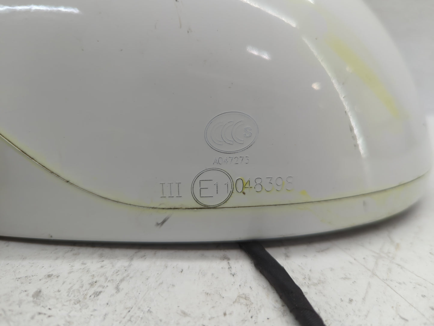 2017-2019 Chrysler Pacifica Driver Side View Mirror - Left Door Mirror OEM Used - Oemusedautoparts1.com