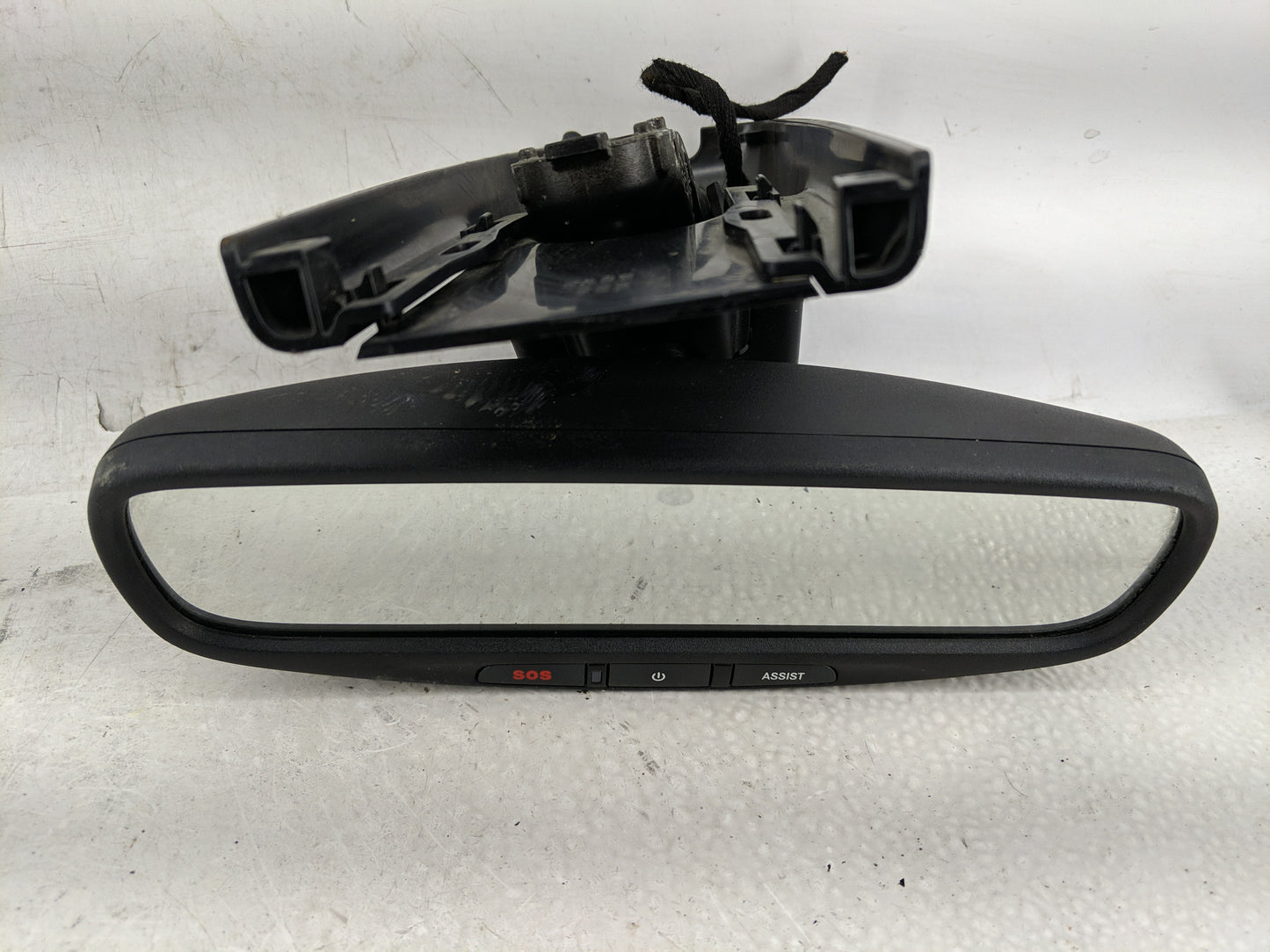 2019 Chrysler Pacifica Interior Rear View Mirror Replacement OEM P/N:E11048417 Fits OEM Used Auto Parts - Oemusedautoparts1.