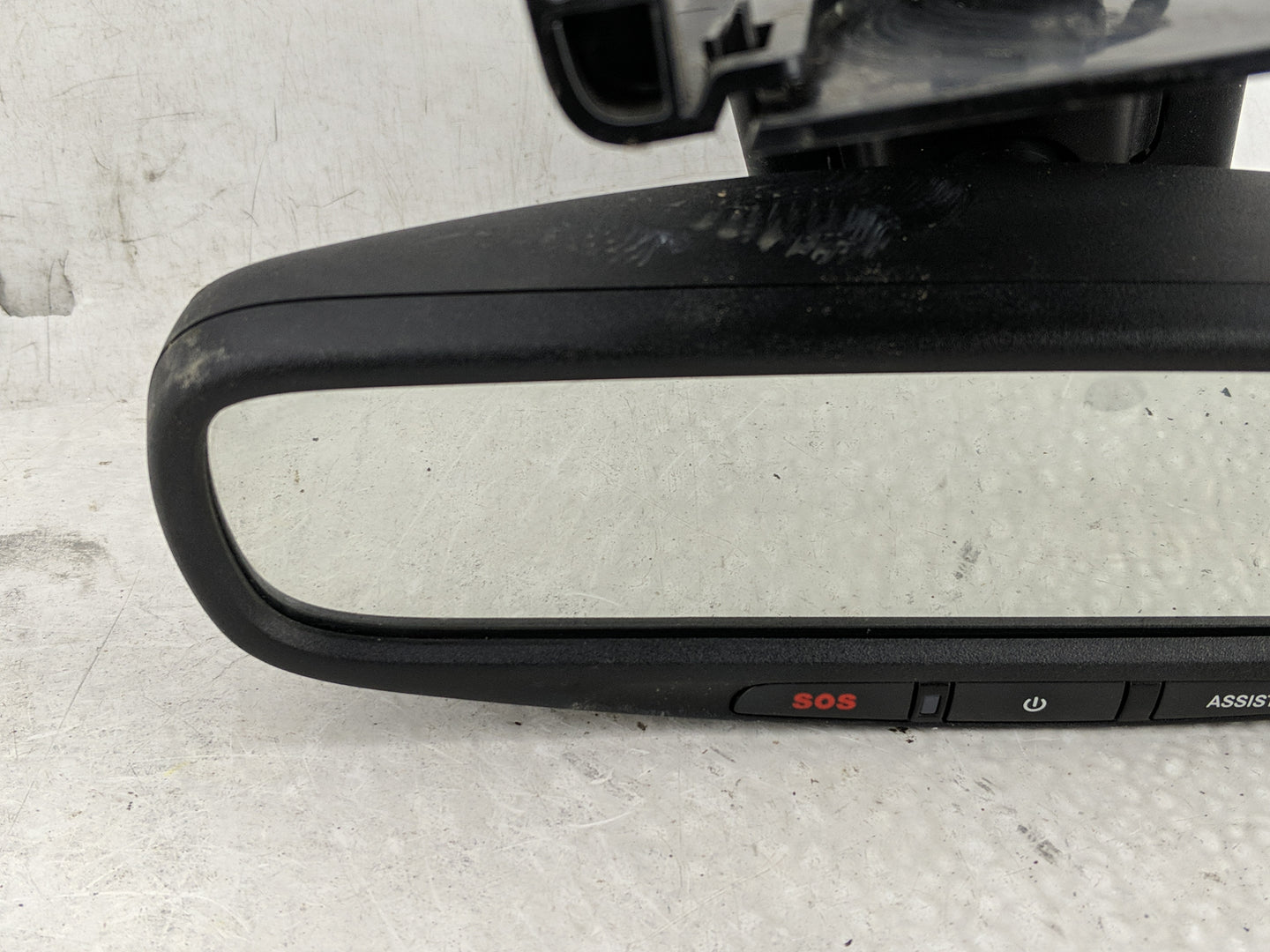 2019 Chrysler Pacifica Interior Rear View Mirror Replacement OEM P/N:E11048417 Fits OEM Used Auto Parts - Oemusedautoparts1.