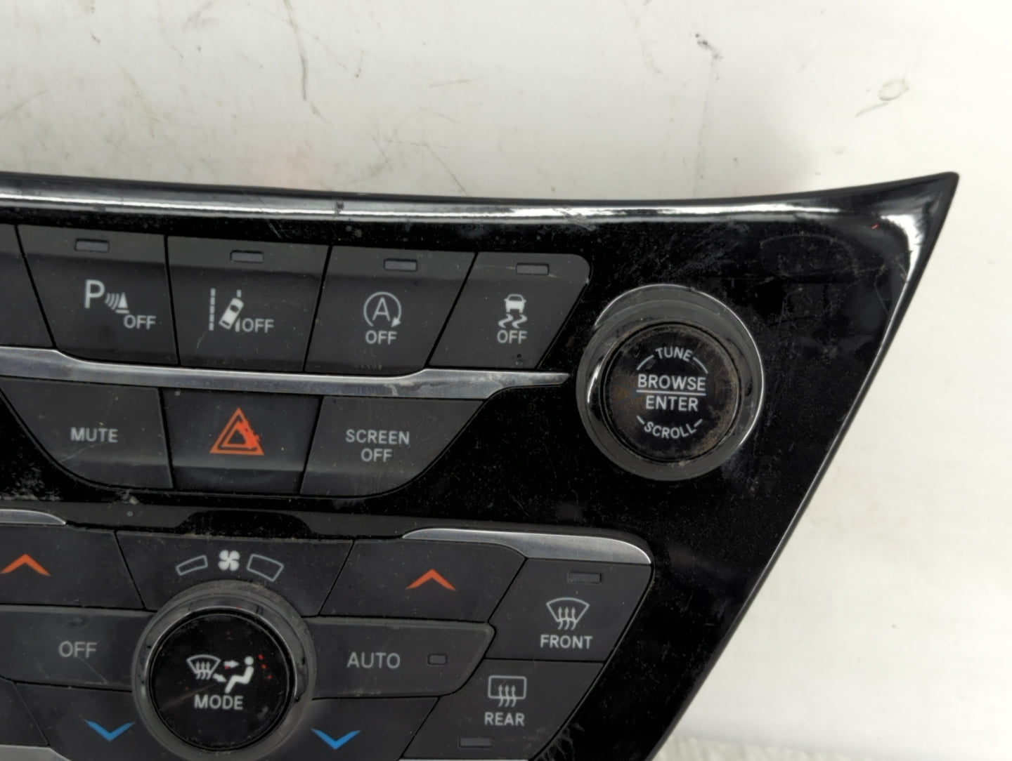 2018-2020 Chrysler Pacifica Climate Control Module Temperature AC/Heater Replacement P/N:P6EV491X8AB Fits Fits 2018 2019 202
