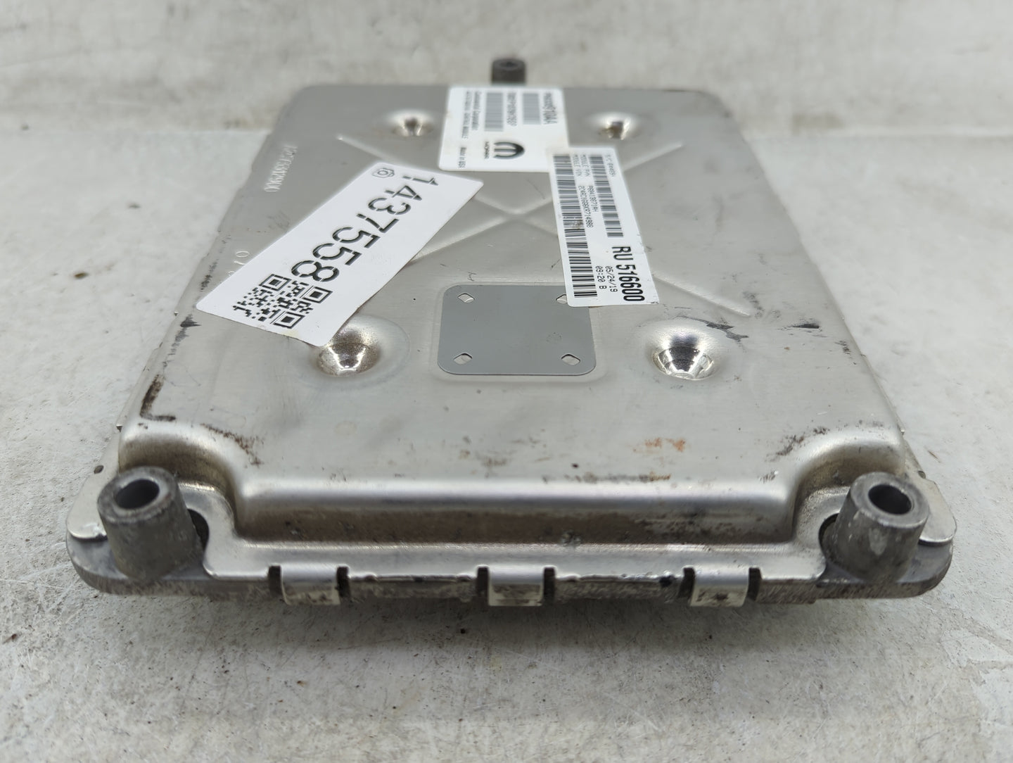 2018-2019 Chrysler Pacifica PCM Engine Control Computer ECU ECM PCU OEM P/N:P68330910AA T00EP1079H7EGP Fits Fits 2018 2019 2