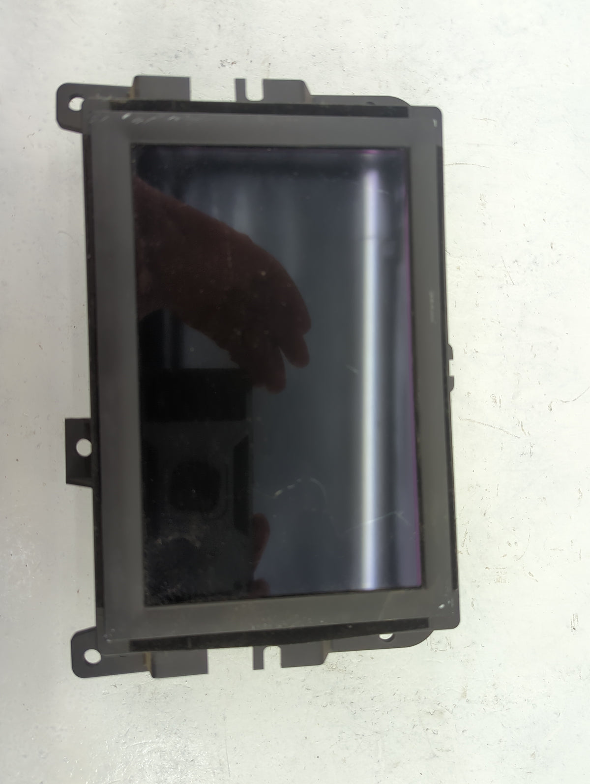 2019 Chrysler Pacifica Information Radio Display Screen 1517926 - Oemusedautoparts1.com