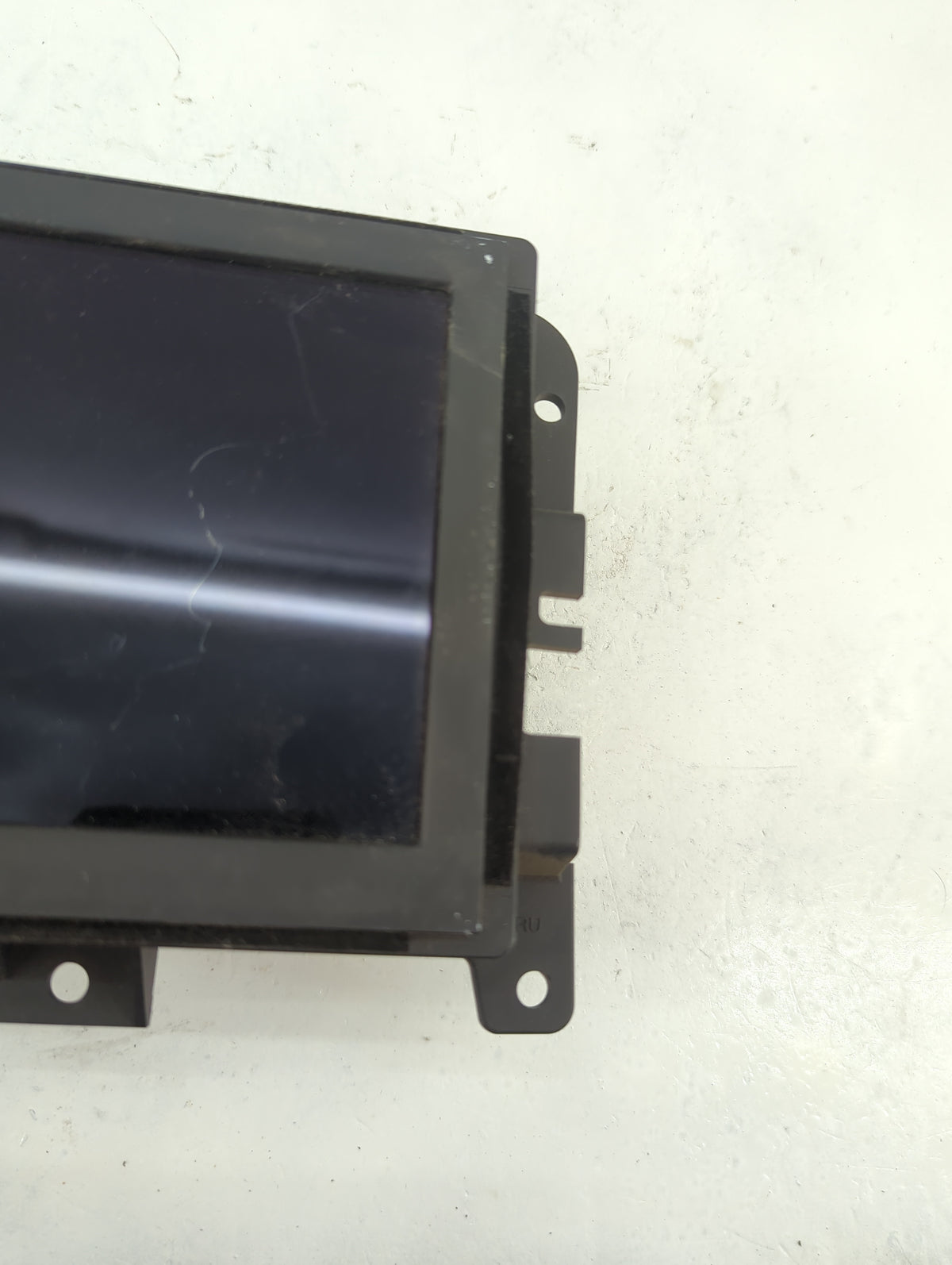 2019 Chrysler Pacifica Information Radio Display Screen 1517926 - Oemusedautoparts1.com