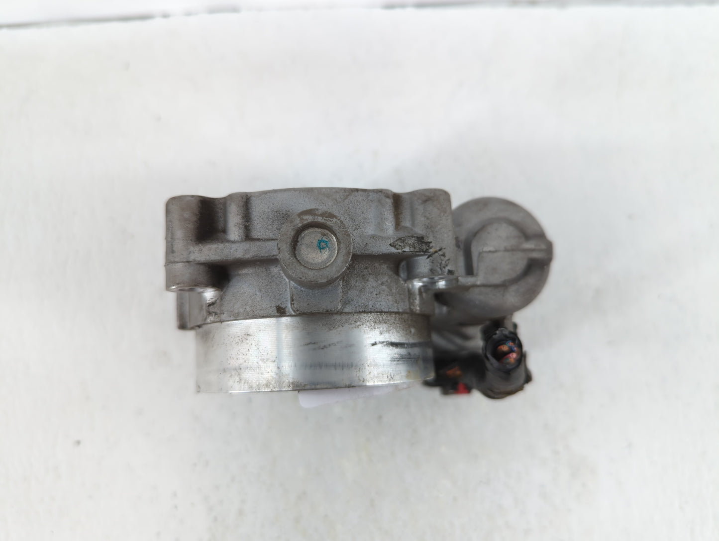 2017 Chrysler Pacifica Throttle Body P/N:05184349AD 05184349AC Fits Fits 2011 2012 2013 2014 2015 2016 2018 2019 OEM Used Au