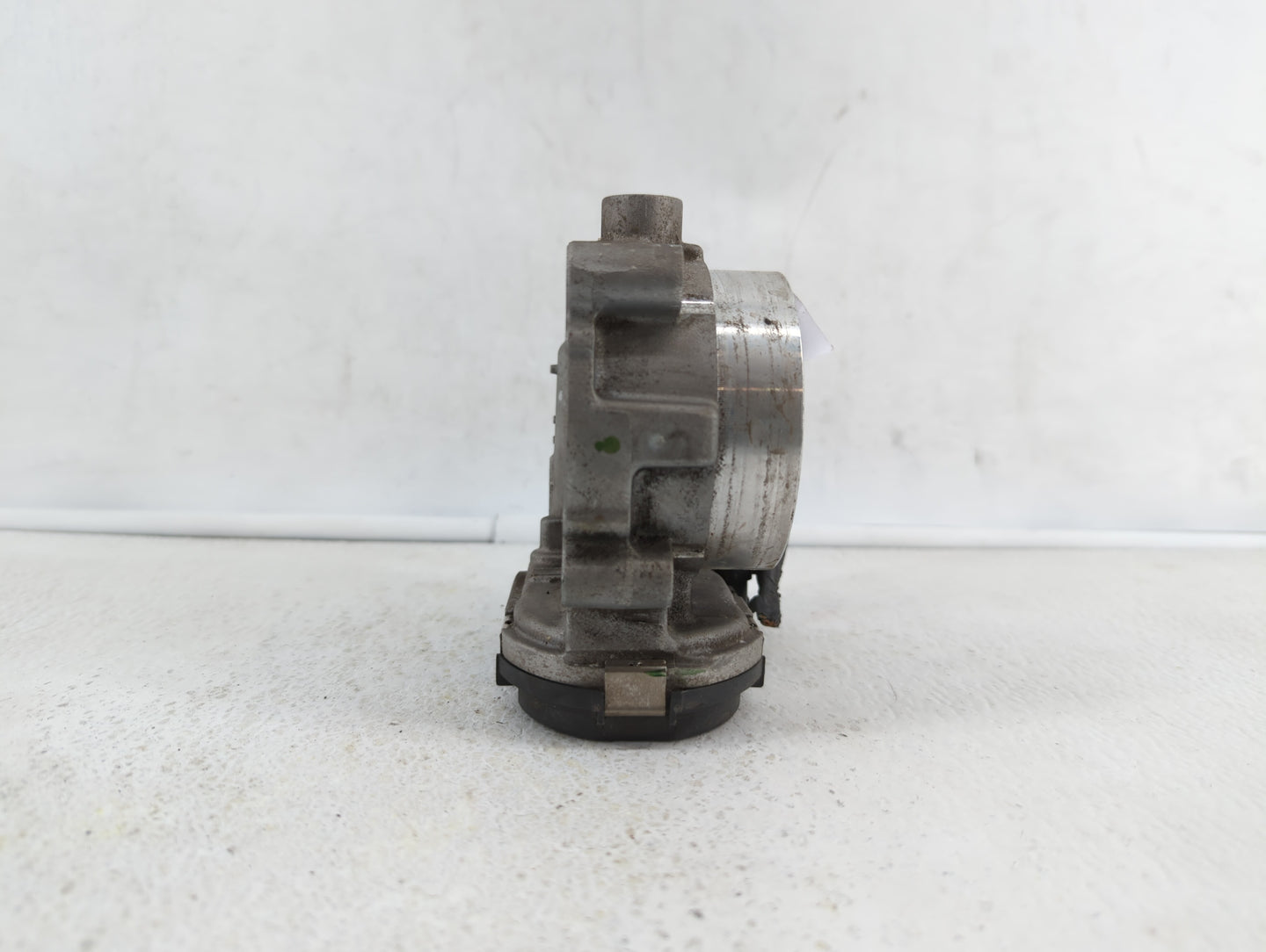 2017 Chrysler Pacifica Throttle Body P/N:05184349AE 05184349AD, 05184349AC Fits Fits 2011 2012 2013 2014 2015 2016 2018 2019