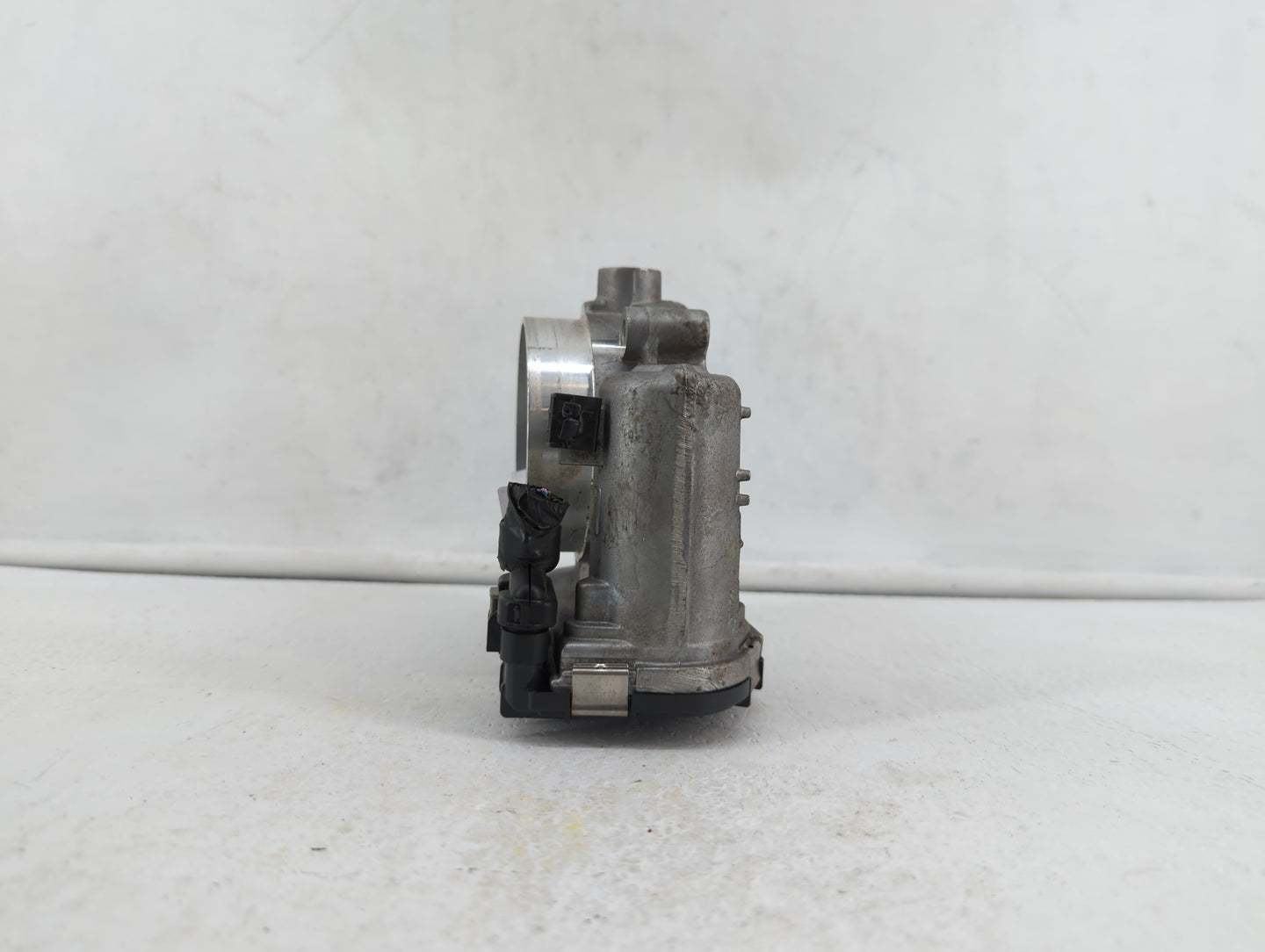 2017 Chrysler Pacifica Throttle Body P/N:05184349AC 05184349AE, 05184349AD Fits Fits 2011 2012 2013 2014 2015 2016 2018 2019