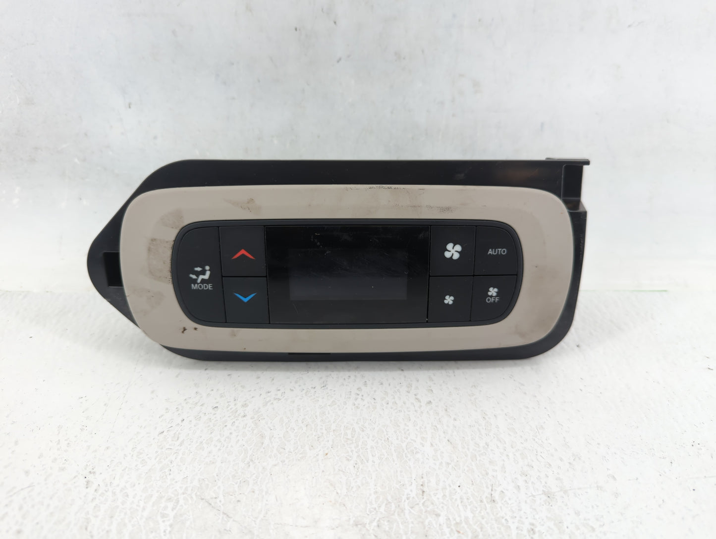 2018-2020 Chrysler Pacifica Climate Control Module Temperature AC/Heater Replacement P/N:P6EV491X8AB Fits Fits 2018 2019 202