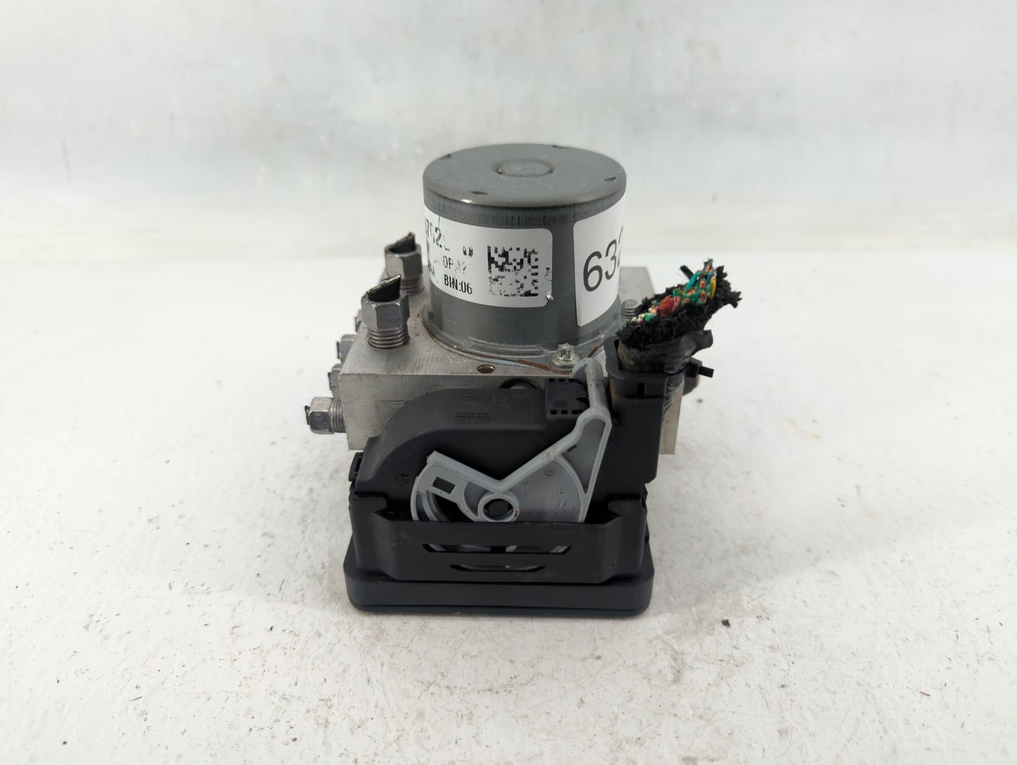 2019-2020 Chrysler Pacifica ABS Pump Control Module Replacement P/N:68397393AA 269 769 Fits Fits 2019 2020 OEM Used Auto Par