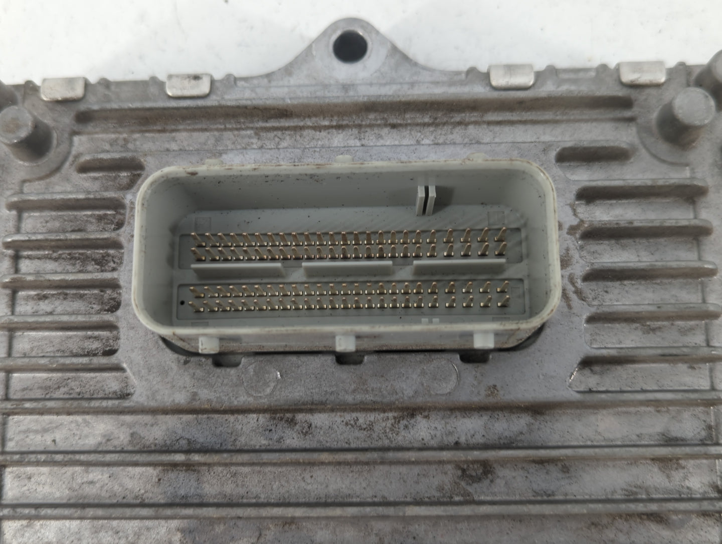 2018-2019 Chrysler Pacifica PCM Engine Control Computer ECU ECM PCU OEM P/N:P68330910AA Fits Fits 2018 2019 2020 OEM Used Au