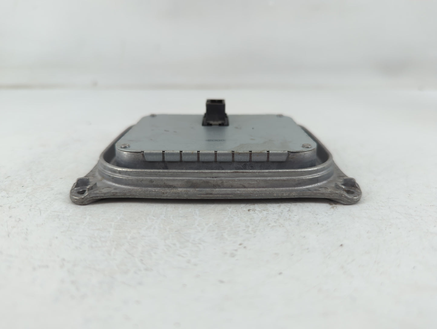 2019 Chrysler Pacifica Headlight Ballast Head Light - Oemusedautoparts1.com
