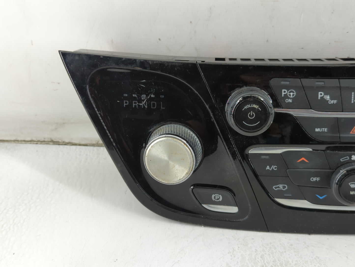 2018-2020 Chrysler Pacifica Climate Control Module Temperature AC/Heater Replacement P/N:T264810038 P6EV491X8AB Fits OEM Use