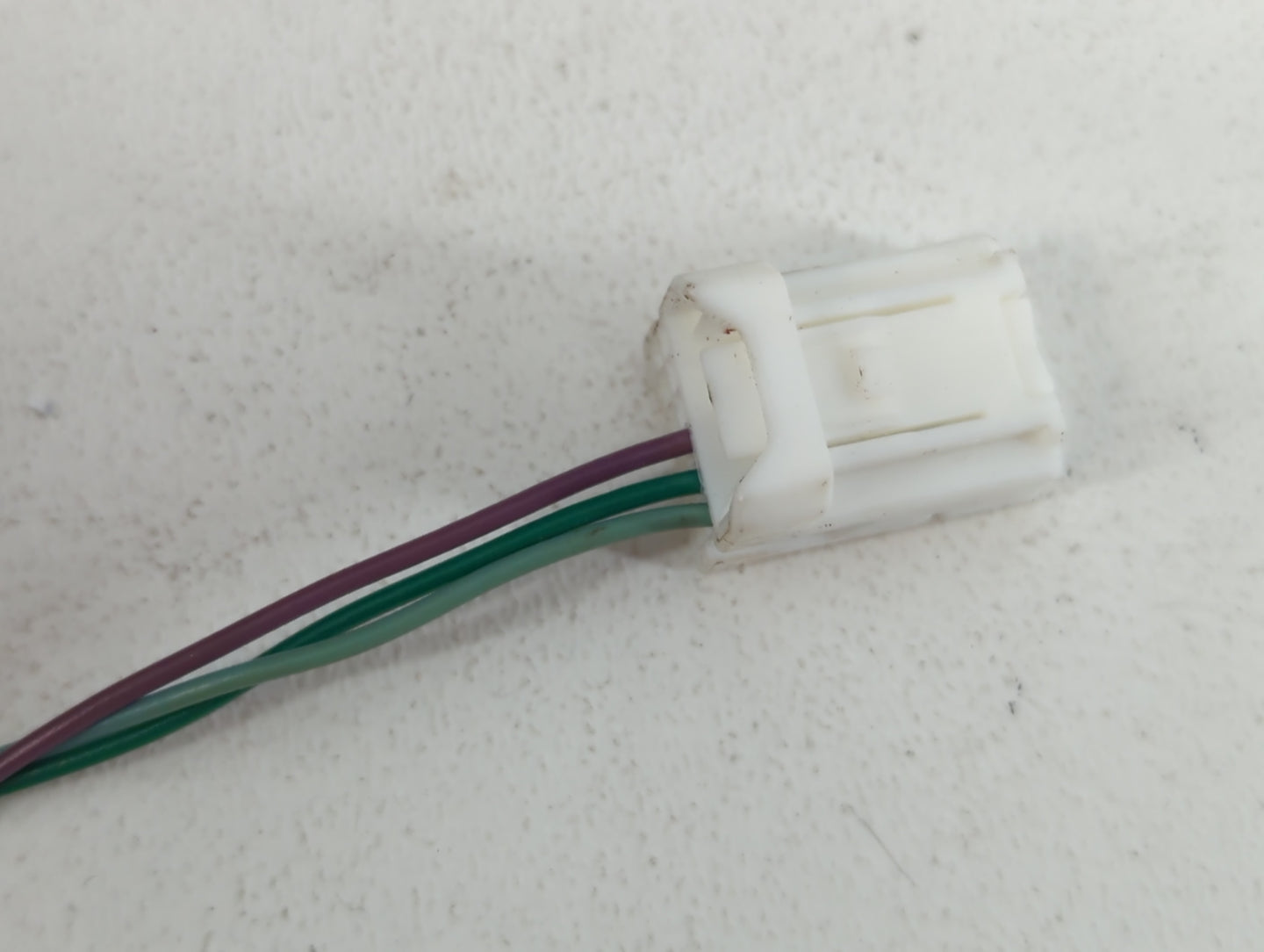 2019 Chrysler Sebring Side Mirror Replacement Passenger Right View Door Mirror Fits OEM Used Auto Parts - Oemusedautoparts1.