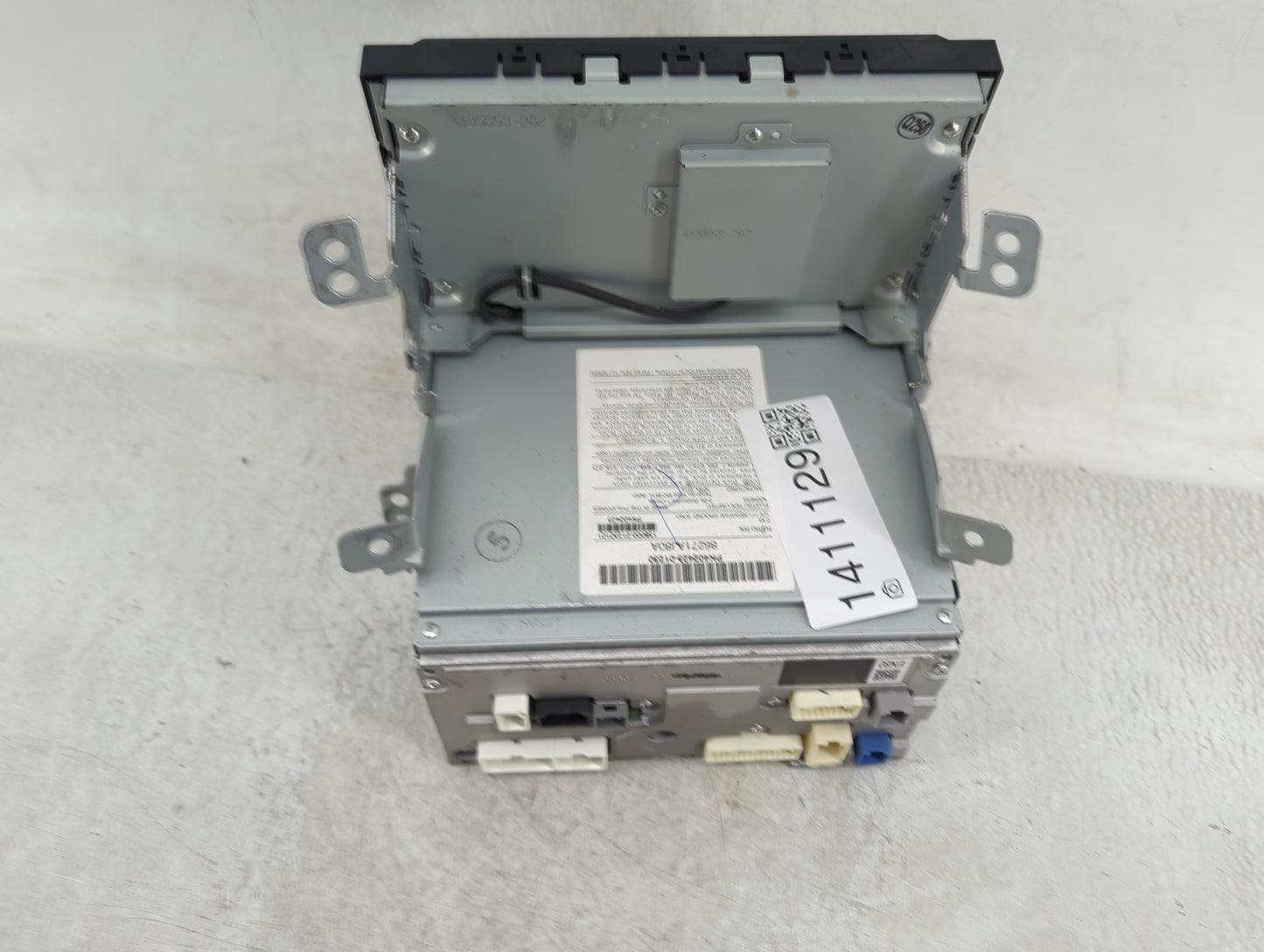 2012-2016 Chrysler Town & Country Radio AM FM Cd Player Receiver Replacement P/N:P68433488AB Fits OEM Used Auto Parts - Oemu