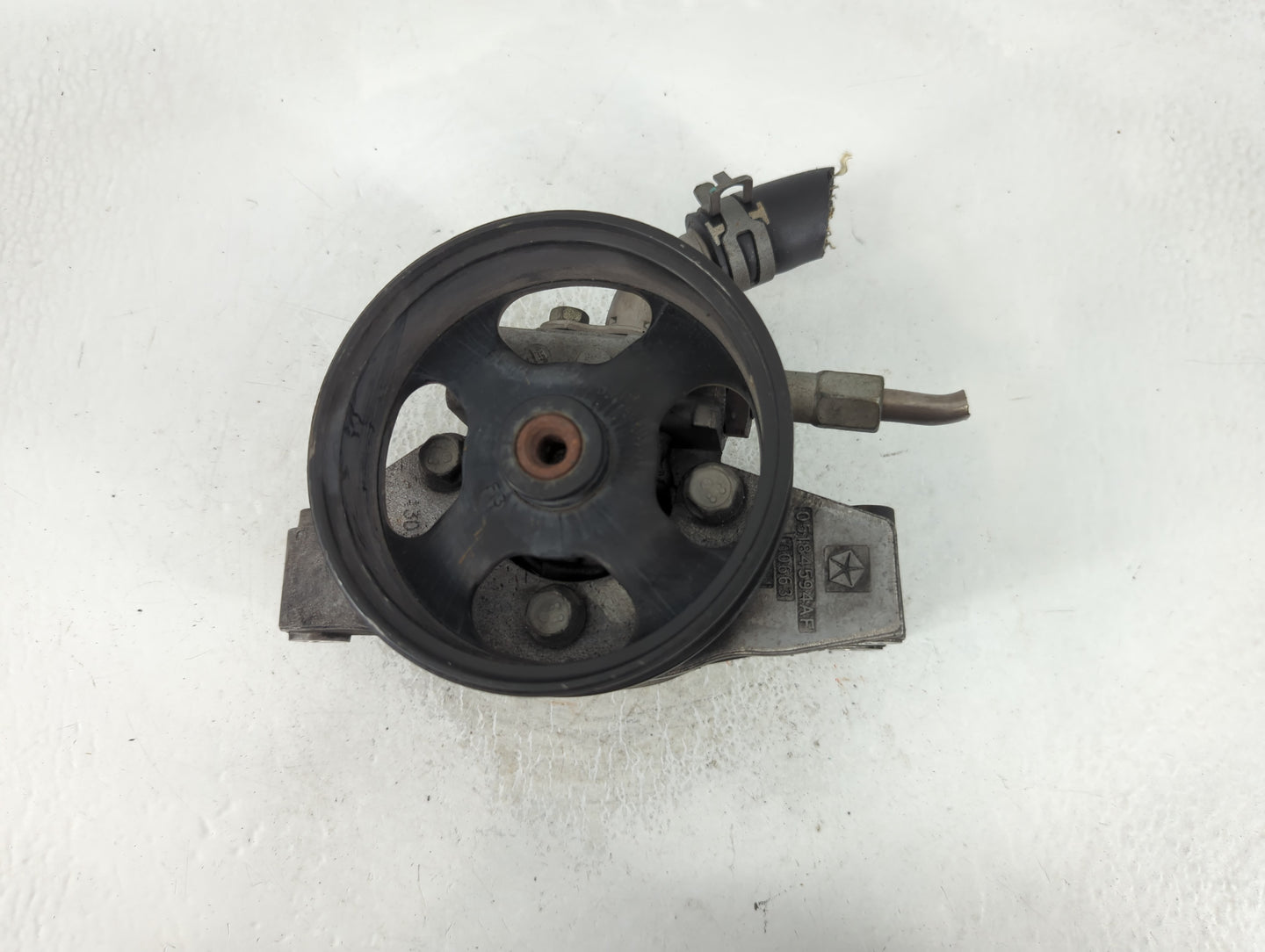 2019 Chrysler Town & Country Power Steering Column Pump Oem - Oemusedautoparts1.com