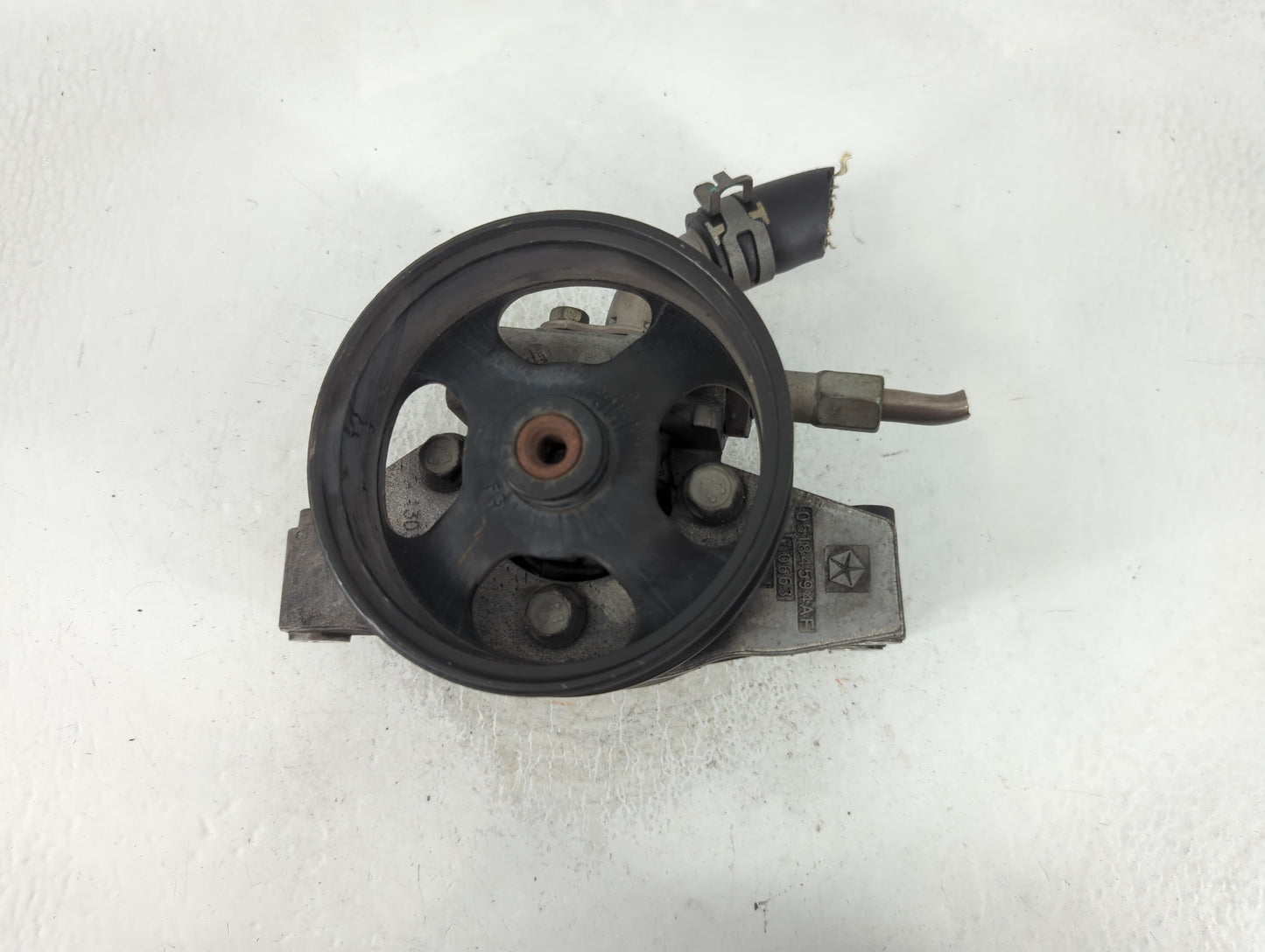 2019 Chrysler Town & Country Power Steering Column Pump Oem - Oemusedautoparts1.com
