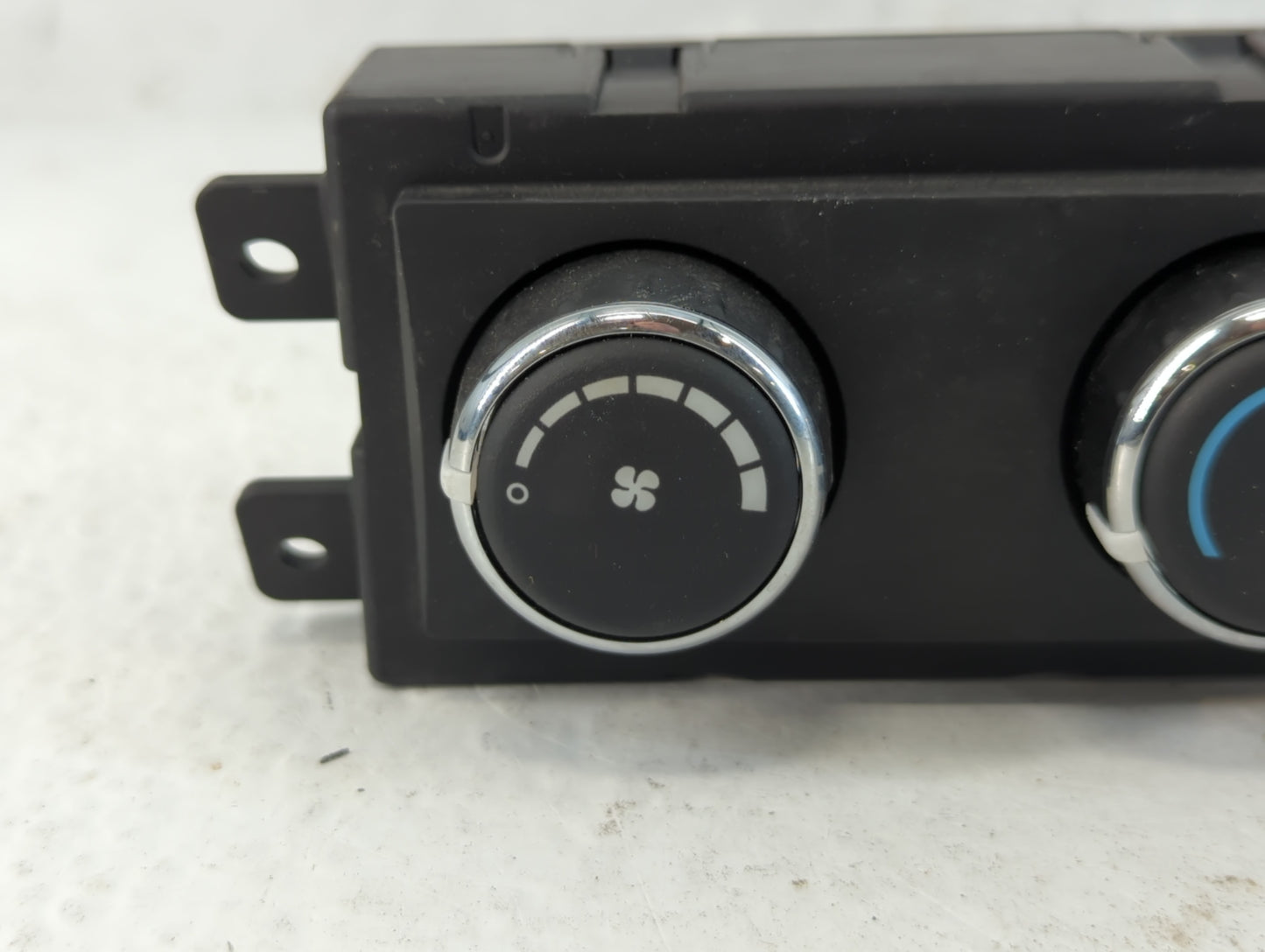 2019 Dodge Caravan Climate Control Module Temperature AC/Heater Replacement P/N:55111312AC Fits OEM Used Auto Parts - Oemuse