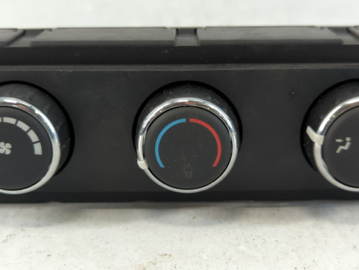 2019 Dodge Caravan Climate Control Module Temperature AC/Heater Replacement P/N:55111312AC Fits OEM Used Auto Parts - Oemuse