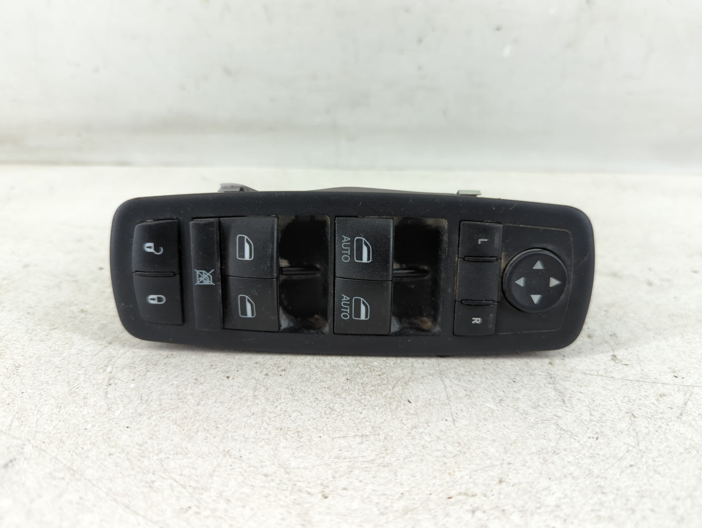 2019 Dodge Caravan Master Power Window Switch Replacement Driver Side Left P/N:68298871AA Fits OEM Used Auto Parts - Oemused
