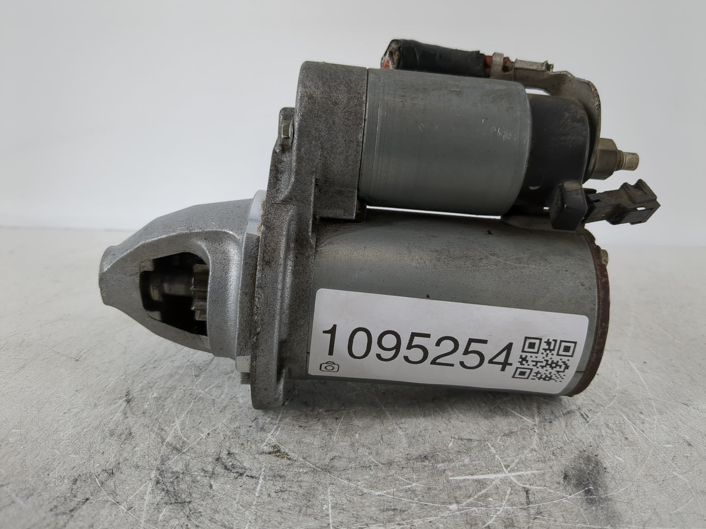 2019 Dodge Caravan Car Starter Motor Solenoid OEM P/N:428000-7201 04801839 Fits OEM Used Auto Parts - Oemusedautoparts1.com
