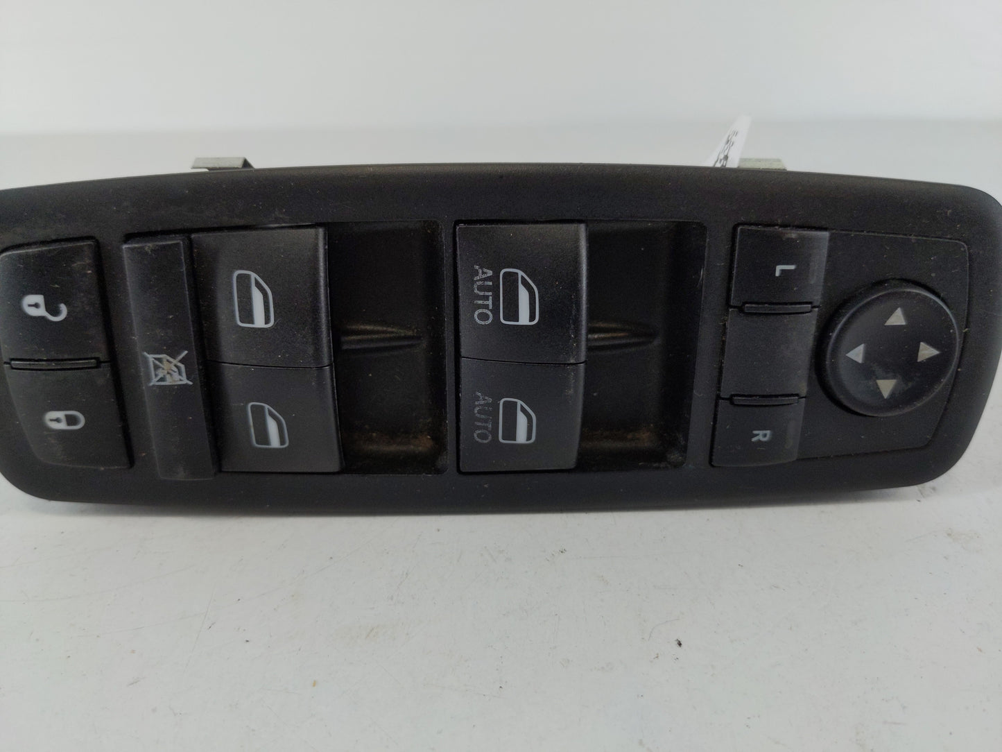 2019 Dodge Caravan Master Power Window Switch Replacement Driver Side Left P/N:68298871AA Fits OEM Used Auto Parts - Oemused