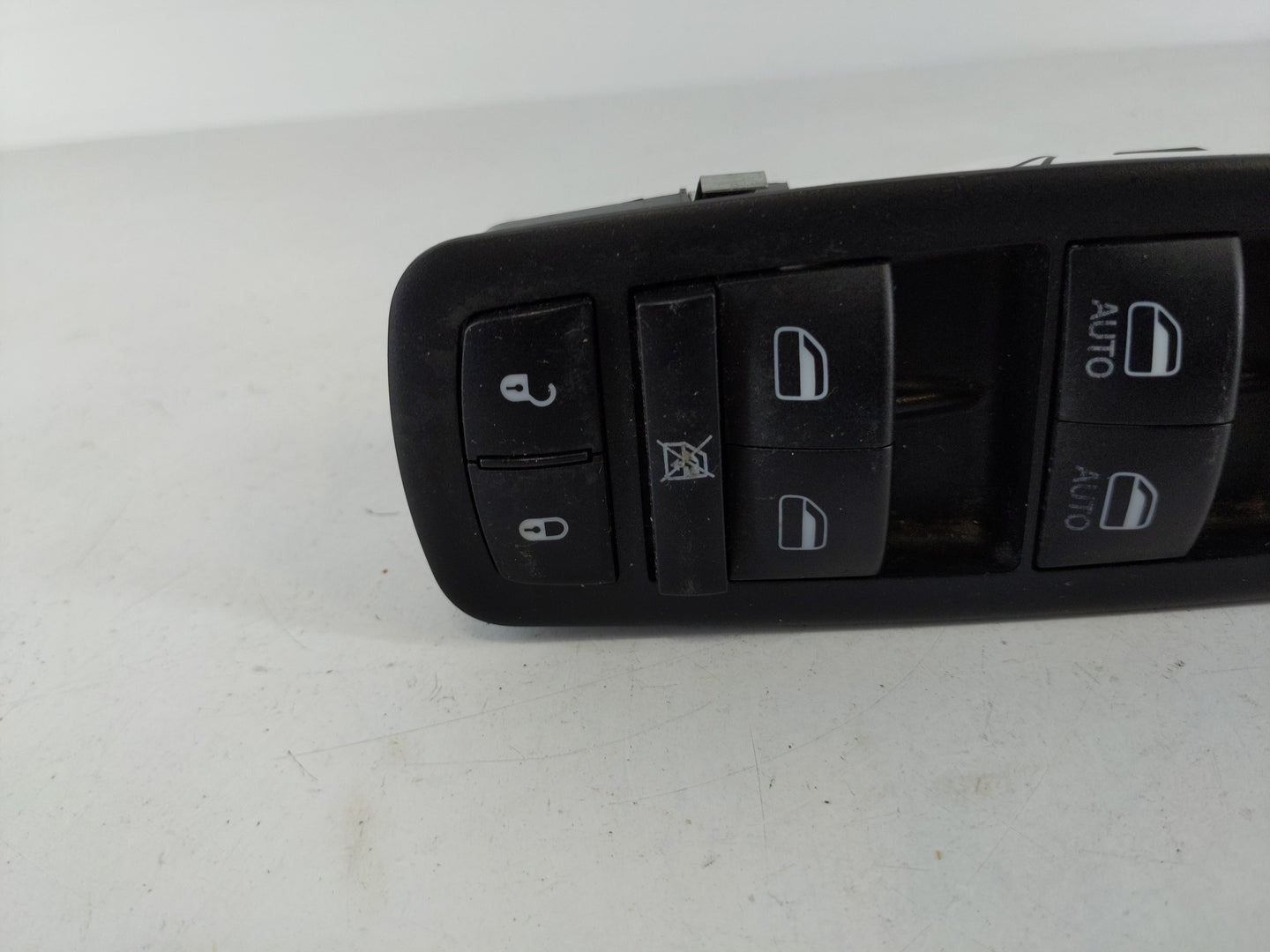 2019 Dodge Caravan Master Power Window Switch Replacement Driver Side Left P/N:68298871AA Fits OEM Used Auto Parts - Oemused