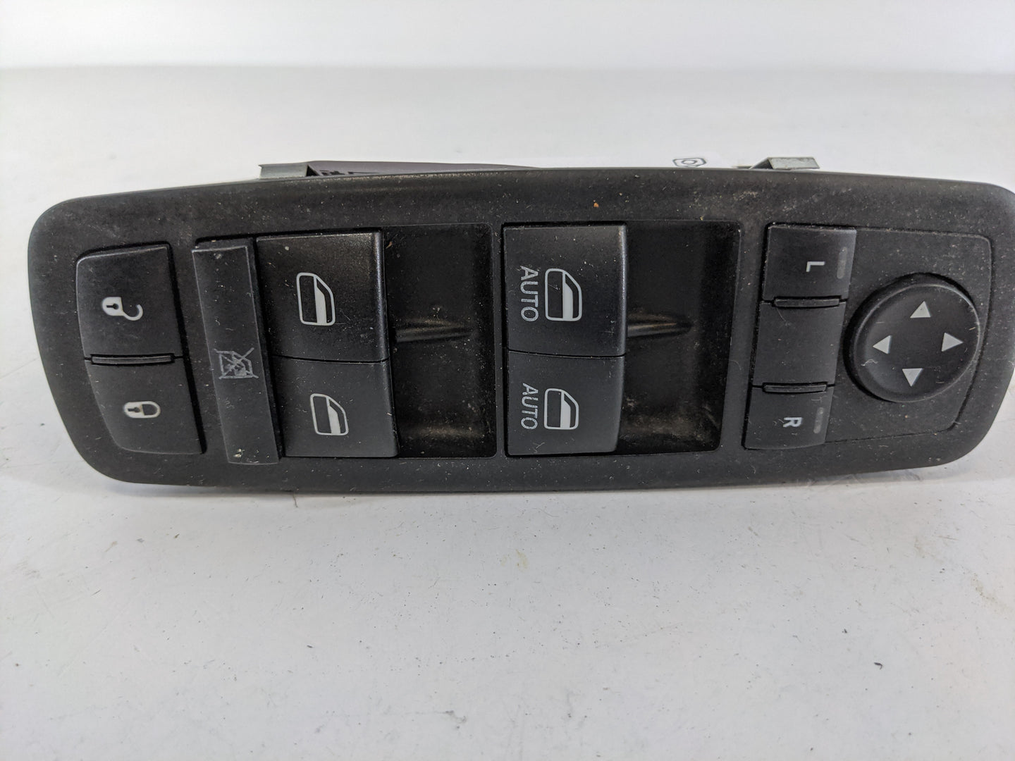 2019 Dodge Caravan Master Power Window Switch Replacement Driver Side Left P/N:68298871AA Fits OEM Used Auto Parts - Oemused