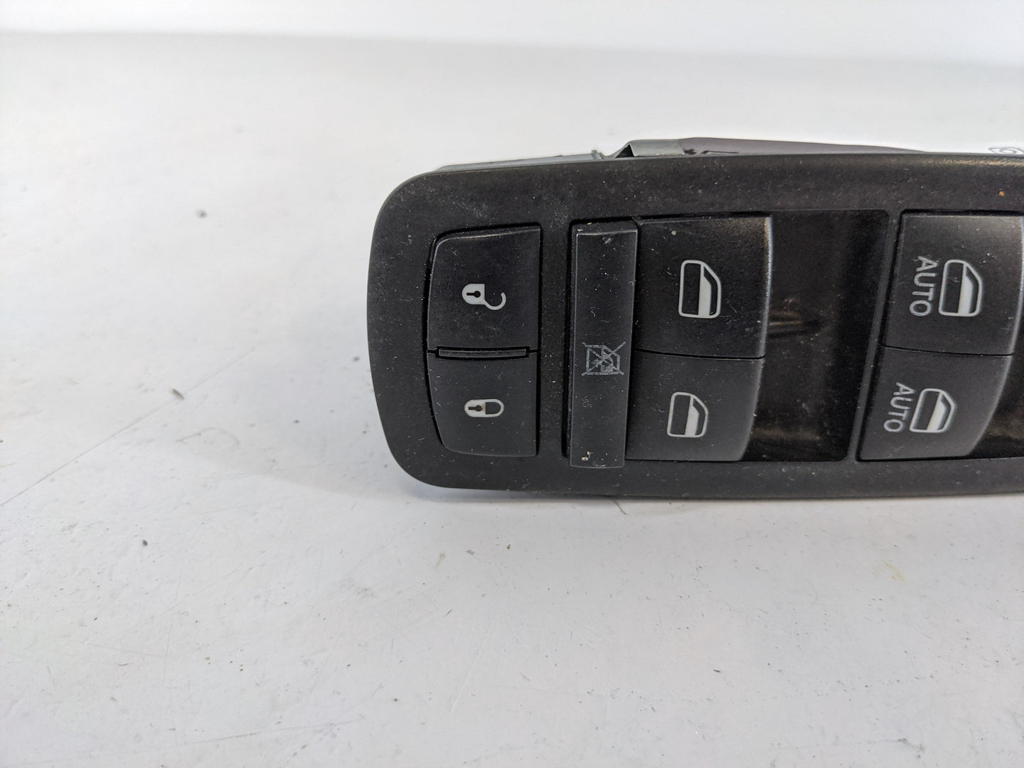 2019 Dodge Caravan Master Power Window Switch Replacement Driver Side Left P/N:68298871AA Fits OEM Used Auto Parts - Oemused