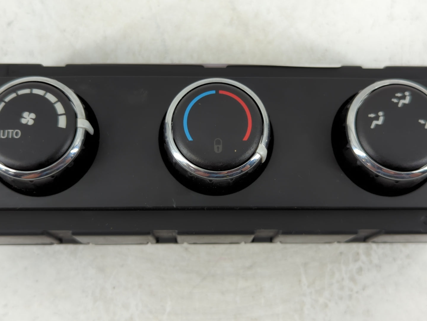 2019 Dodge Caravan Climate Control Module Temperature AC/Heater Replacement P/N:55111313AC Fits OEM Used Auto Parts - Oemuse