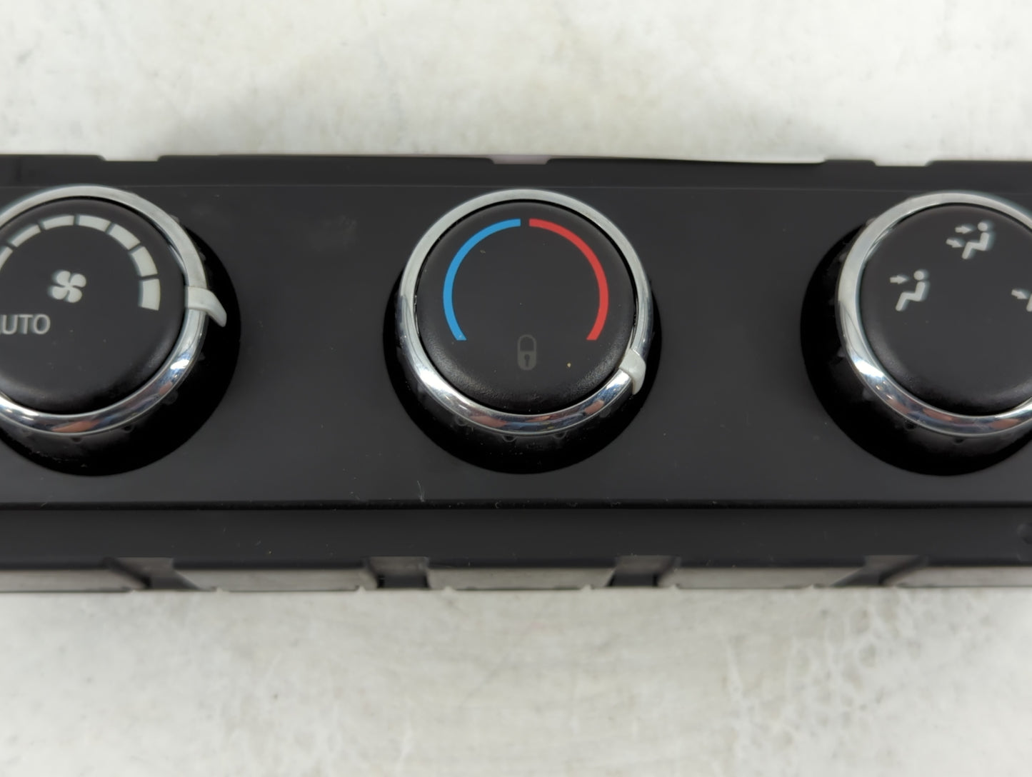 2019 Dodge Caravan Climate Control Module Temperature AC/Heater Replacement P/N:55111313AC Fits OEM Used Auto Parts - Oemuse