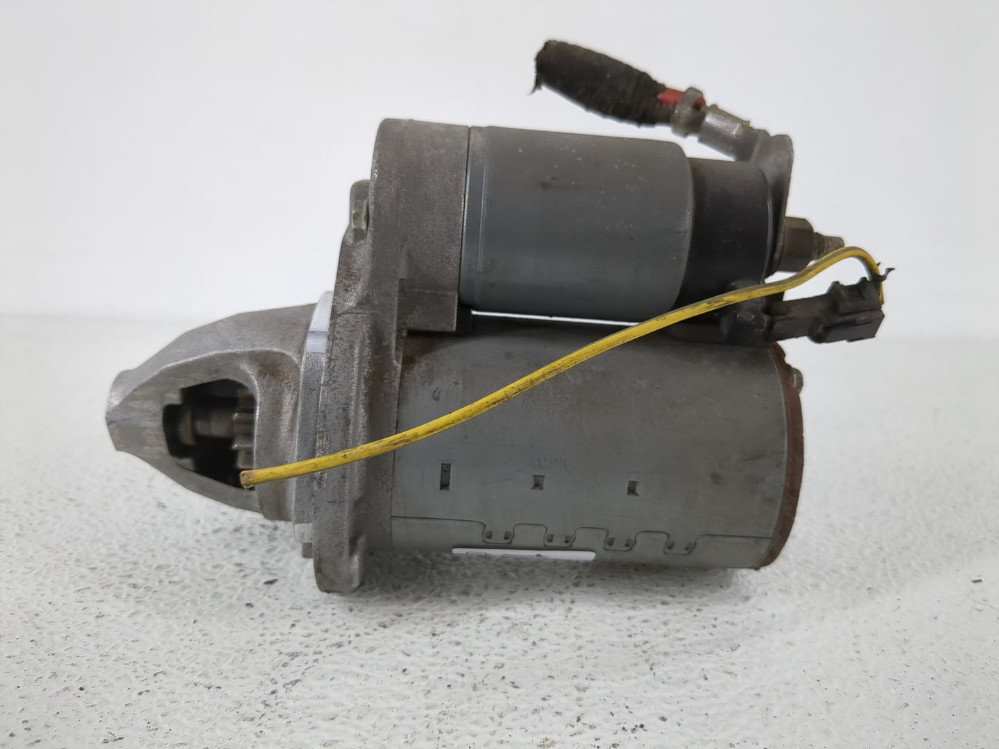 2019 Dodge Caravan Car Starter Motor Solenoid OEM P/N:428000-7202 04801839AD Fits OEM Used Auto Parts - Oemusedautoparts1.co