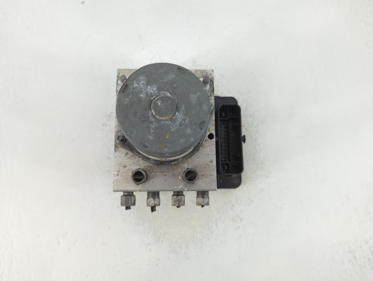 2019 Dodge Caravan ABS Pump Control Module Replacement P/N:P68443867AA Fits Fits 2015 2016 2017 2018 2020 OEM Used Auto Part