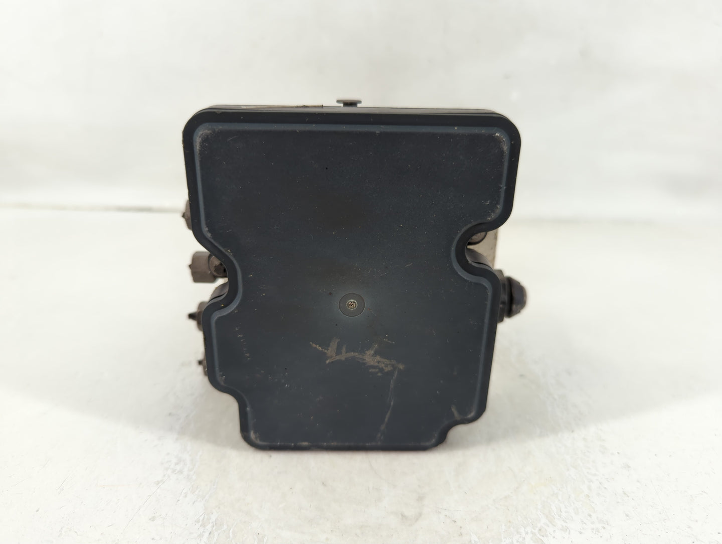 2019 Dodge Caravan ABS Pump Control Module Replacement P/N:P68443867AA Fits Fits 2015 2016 2017 2018 2020 OEM Used Auto Part