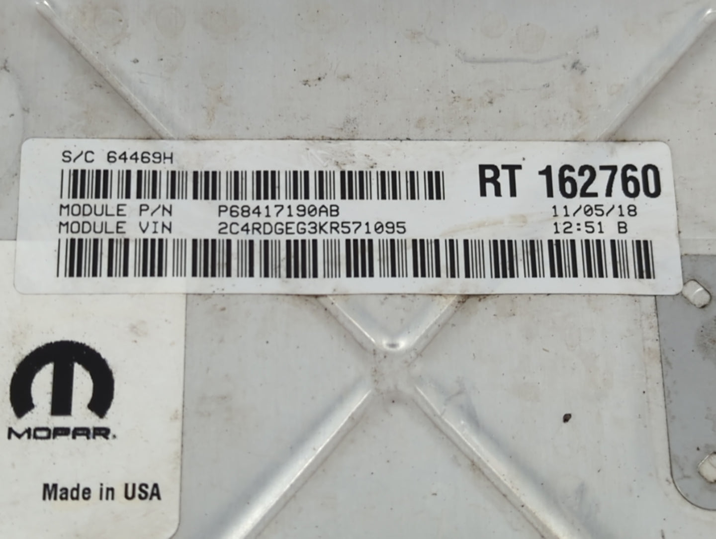 2019 Dodge Caravan PCM Engine Control Computer ECU ECM PCU OEM P/N:P68243295AB Fits Fits 2016 2017 2018 2020 OEM Used Auto P