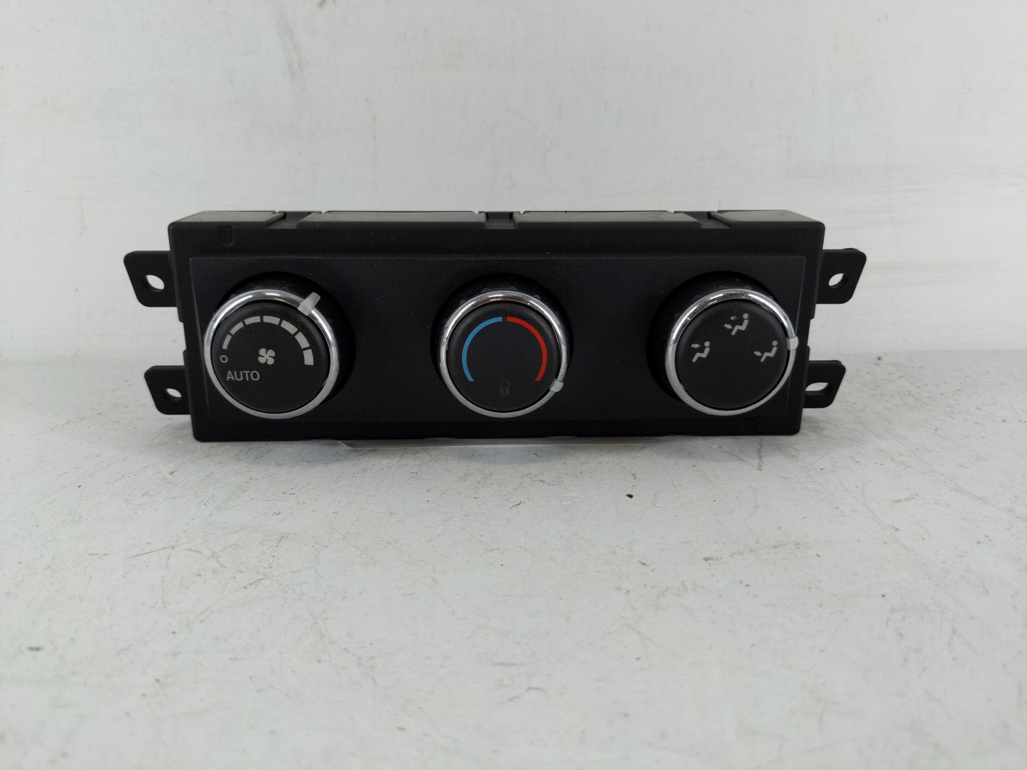 2019 Dodge Caravan Climate Control Module Temperature AC/Heater Replacement P/N:55111313AC Fits OEM Used Auto Parts - Oemuse