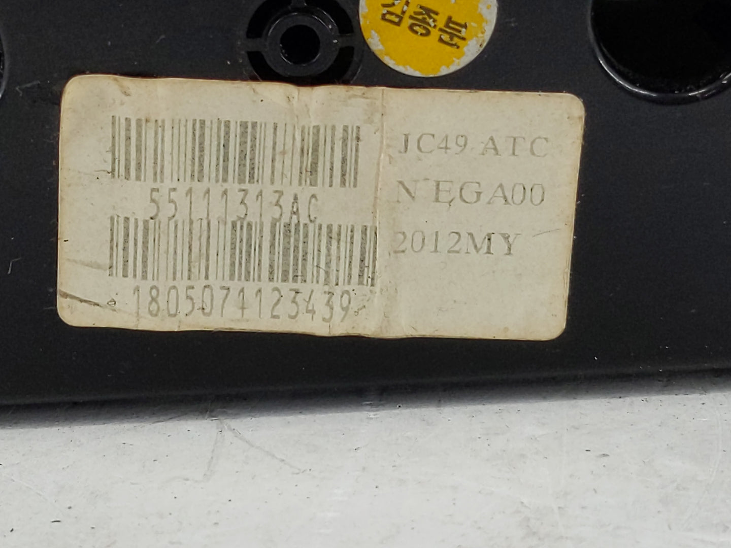 2019 Dodge Caravan Climate Control Module Temperature AC/Heater Replacement P/N:55111313AC Fits OEM Used Auto Parts - Oemuse