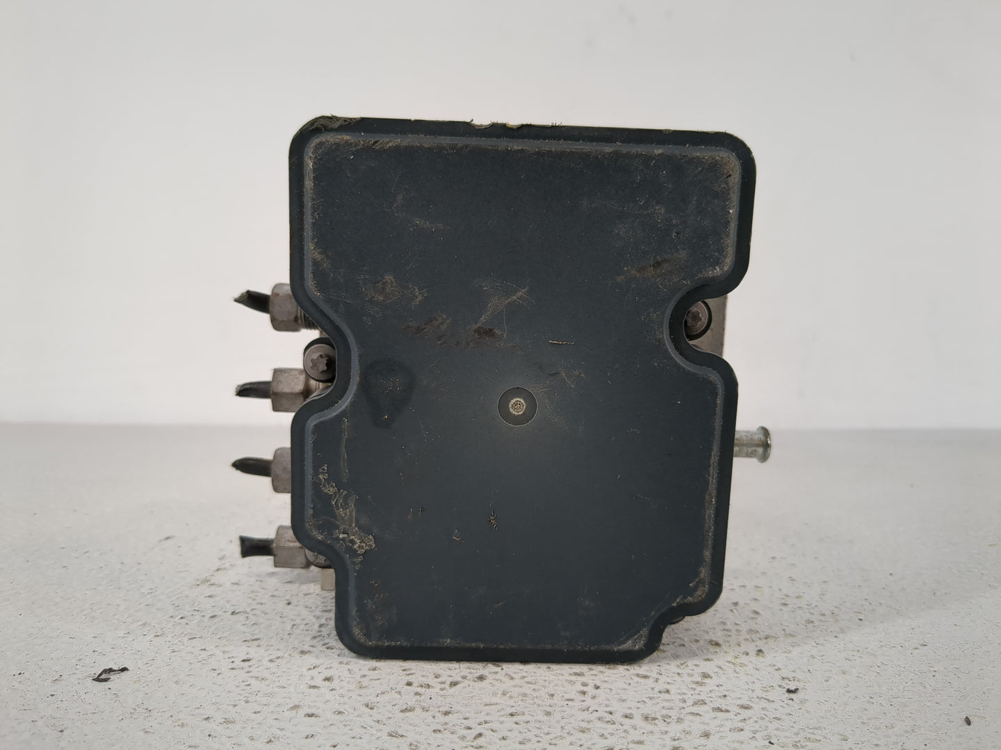 2019 Dodge Caravan ABS Pump Control Module Replacement P/N:P68443867AA Fits Fits 2015 2016 2017 2018 2020 OEM Used Auto Part