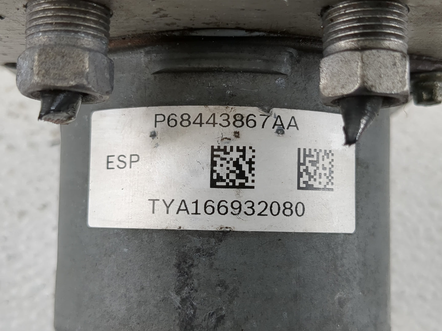 2019 Dodge Caravan ABS Pump Control Module Replacement P/N:P68443867AA Fits Fits 2015 2016 2017 2018 2020 OEM Used Auto Part