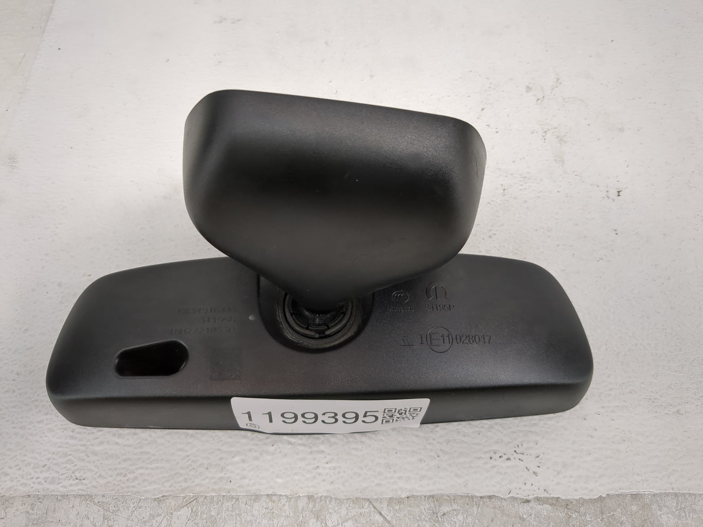 2019 Dodge Caravan Interior Rear View Mirror Replacement OEM P/N:E11028017 Fits Fits 2018 2020 OEM Used Auto Parts - Oemused